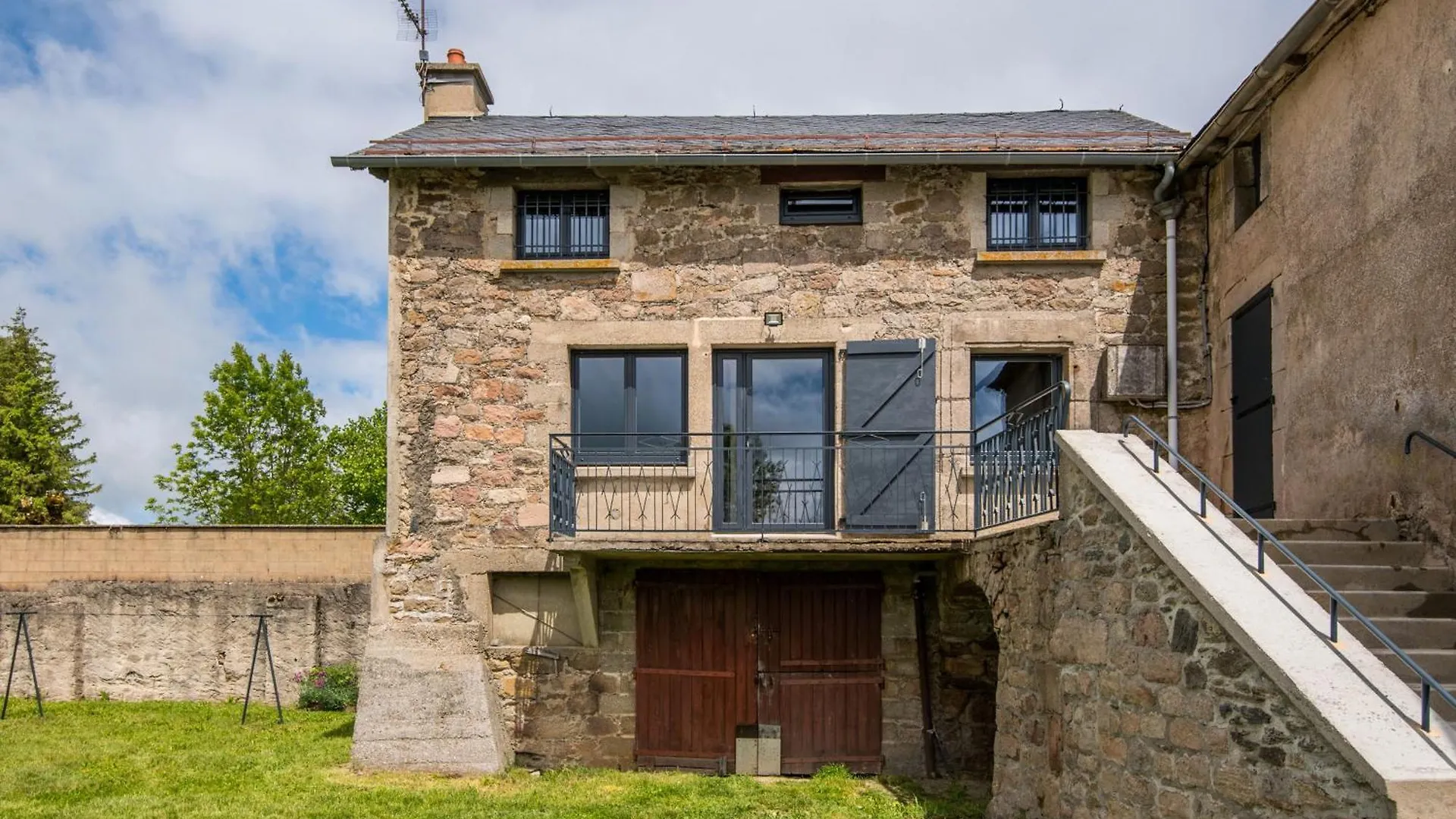 Gite Le Belvezou - Charmante Maison De Campagne Vezins-de-Levezou Frankreich